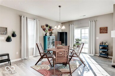 8671 Thatcher Ln, Avon, IN 46123 - photo 6