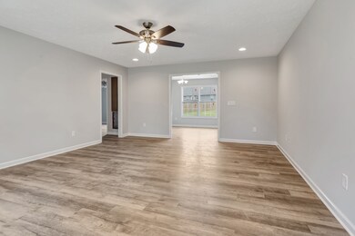 5377 Old Manchester Hwy, Tullahoma, TN 37388 - photo 2