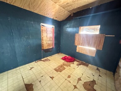 844 W Wilson Ave, Aransas Pass, TX 78336 - photo 4