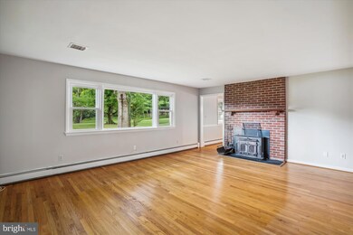 16808 Norbrook Dr, Olney, MD 20832 - photo 6