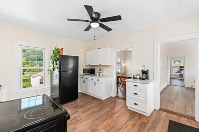 4 Pine St, North Walpole, NH 03609 - photo 2