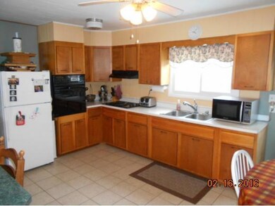 207 St Charles St, Milan, IN 47031 - photo 4