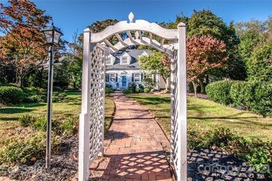 102 S Race St, Statesville, NC 28677 - photo 3