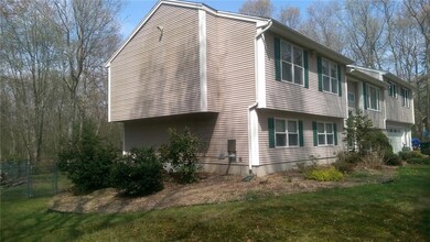 880 Whaley Hollow Rd, Coventry, RI 02816 - photo 2