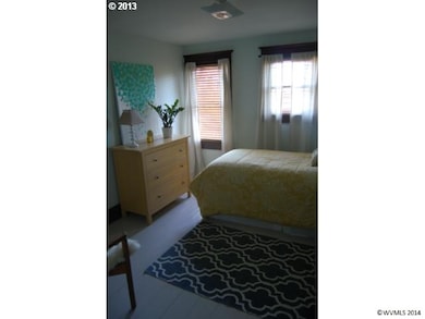 6543 Crooked Finger Rd NE, Scotts Mills, OR 97375 - photo 5