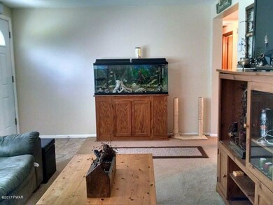 109 Primrose Ln, Milford, PA 18337 - photo 4