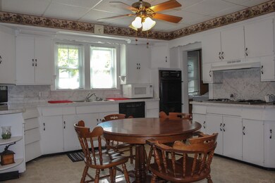 530 E Cherry St, Bluffton, IN 46714 - photo 6