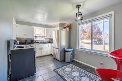 5645 West Ln, Lake View, NY 14085 - photo 5