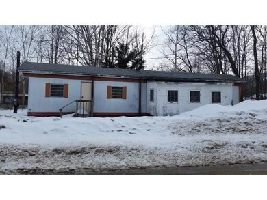 32 Labrecque St, Lincoln, NH 03251 - photo 5