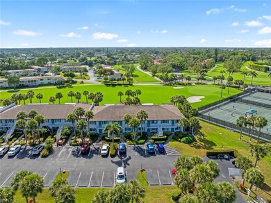 Short walk to Tennis, Golf and Pickleball