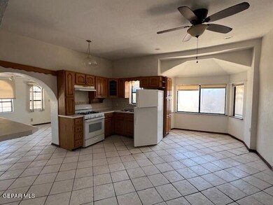 8149 Alameda Ave unit Rear, El Paso, TX 79907 - photo 6