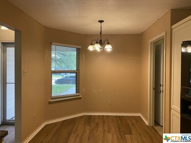 1810 Mattie Dr, Copperas Cove, TX 76522 - photo 5