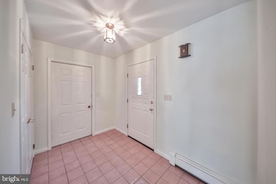 414 10th St, Easton, PA 18042 - photo 2