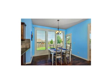 Eat-in kitchen area