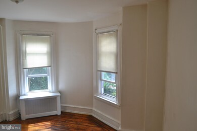 5004 Cedar Ave unit SECOND FLOOR UNIT 2, Philadelphia, PA 19143 - photo 3