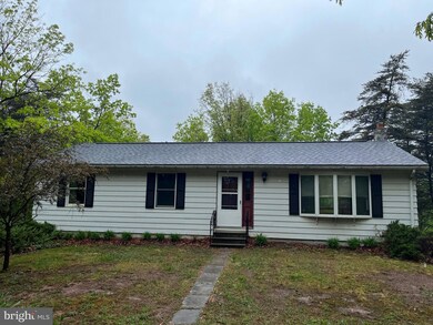 1049 Dicks Hollow Rd, Winchester, VA 22603 - photo 7