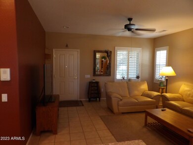 LIVING RM