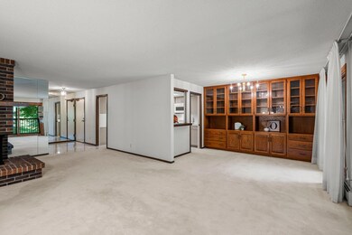 8549 Irwin Rd unit 239, Bloomington, MN 55437 - photo 6