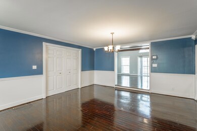 10533 Log Cabin Ln. HD-12