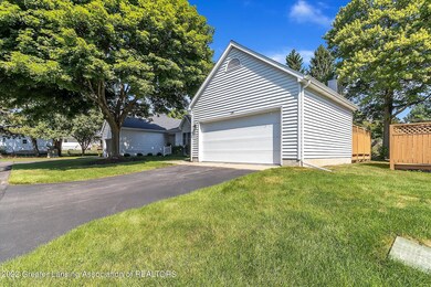 02-15-Cedarwoods-Mason-WindowStill-Real-