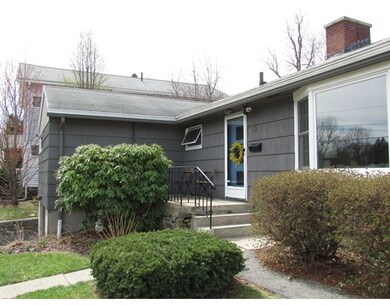 32 Longmeadow Ave, Worcester, MA 01606 - photo 4