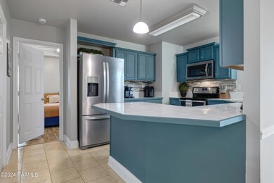 302 Pear Tree-10