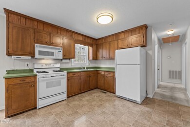 612 Ellen Dr, Gibsonville, NC 27249 - photo 3