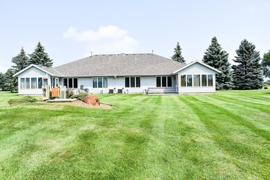 318 Voyager Dr, Alexandria, MN 56308 - photo 2