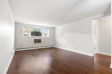 1105 Lexington St unit 6-1, Waltham, MA 02452 - photo 5