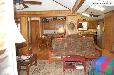 14 Briar Rd, Newland, NC 28657 - photo 6