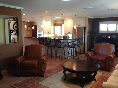 Living Room & breakfast bar