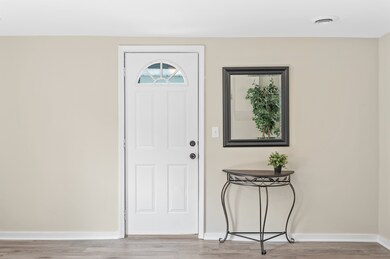 2151 Park Ave, Columbus, IN 47201 - photo 7