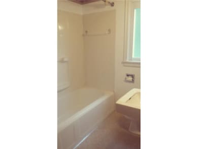 Full Bath.