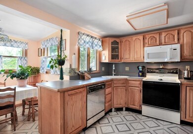 10 Sagamore Rd, North Weymouth, MA 02191 - photo 5