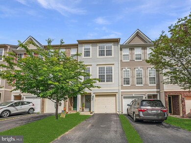 15616 John Diskin Cir, Woodbridge, VA 22191 - photo 2