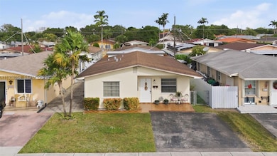 10551 SW 27th St, Miami, FL 33165 - photo 2