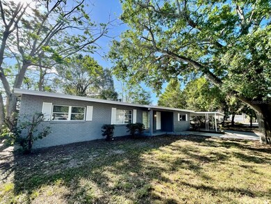 490 16th St NE, Winter Haven, FL 33881 - photo 4