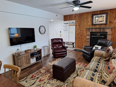 137 E Mountain Rd unit 2B1, Killington, VT 05751 - photo 6