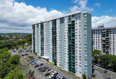 3 Calle Hortensia unit 18E, San Juan, PR 00926 - photo 2