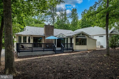 327 Fairway Dr, Locust Grove, VA 22508 - photo 4