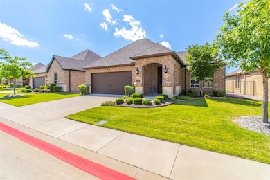 View of front of house featuring a front lawn and 