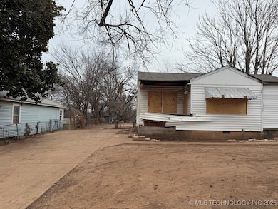 4631 S Union Ave, Tulsa, OK 74107 - photo 2