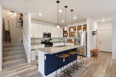 24956 E Calhoun Place unit A, Aurora, CO 80016 - photo 2