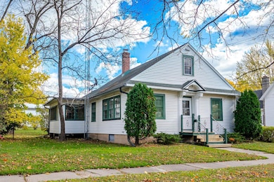 622 Bowman Rd, Wisconsin Dells, WI 53965 - photo 3