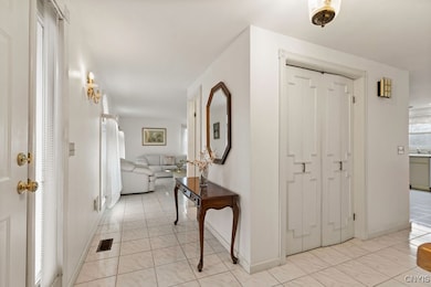 105 Odessa Cir, Syracuse, NY 13212 - photo 3