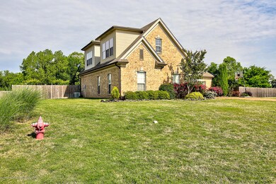 1411 Fountain Gate Dr E, Hernando, MS 38632 - photo 3