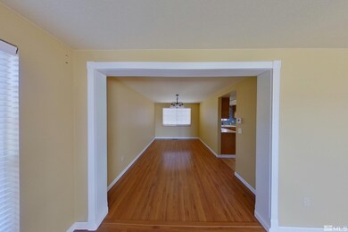 618 Ross St, Winnemucca, NV 89445 - photo 3