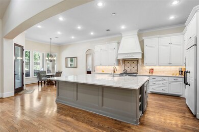 1417 Monarch Oaks St, Houston, TX 77055 - photo 3