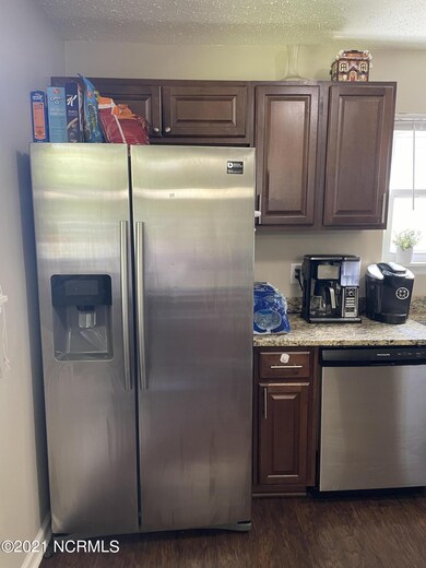 425 Palmetto Ct, Jacksonville, NC 28546 - photo 7