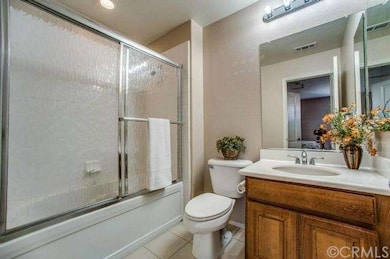 Full bathroom upstairs for the bedroom located on the 3rd floor